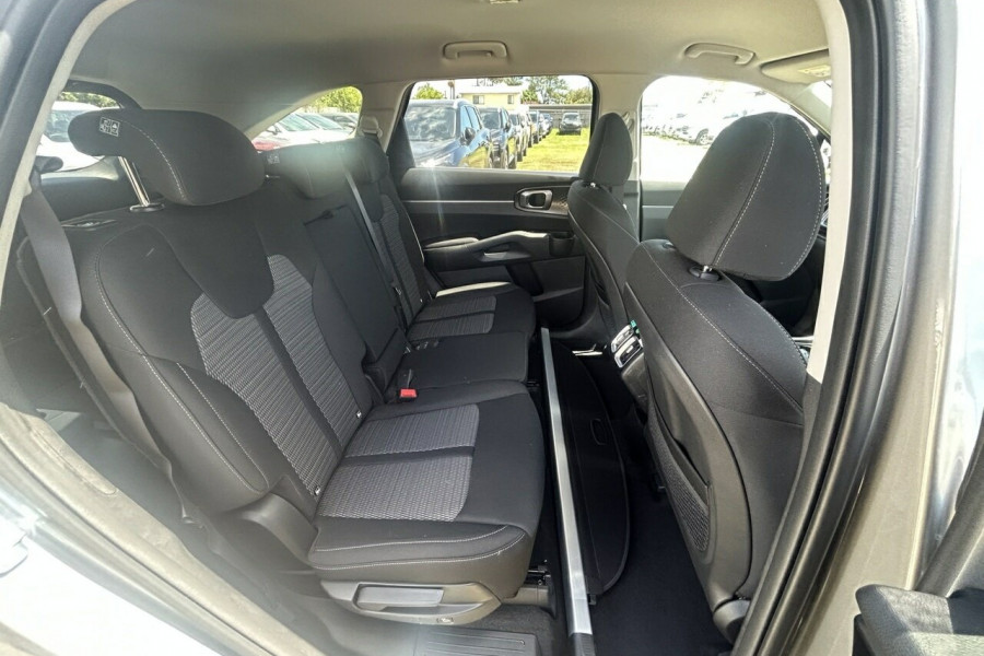 2024 MY25 Kia Sorento MQ4 PE Sport SUV Image 17