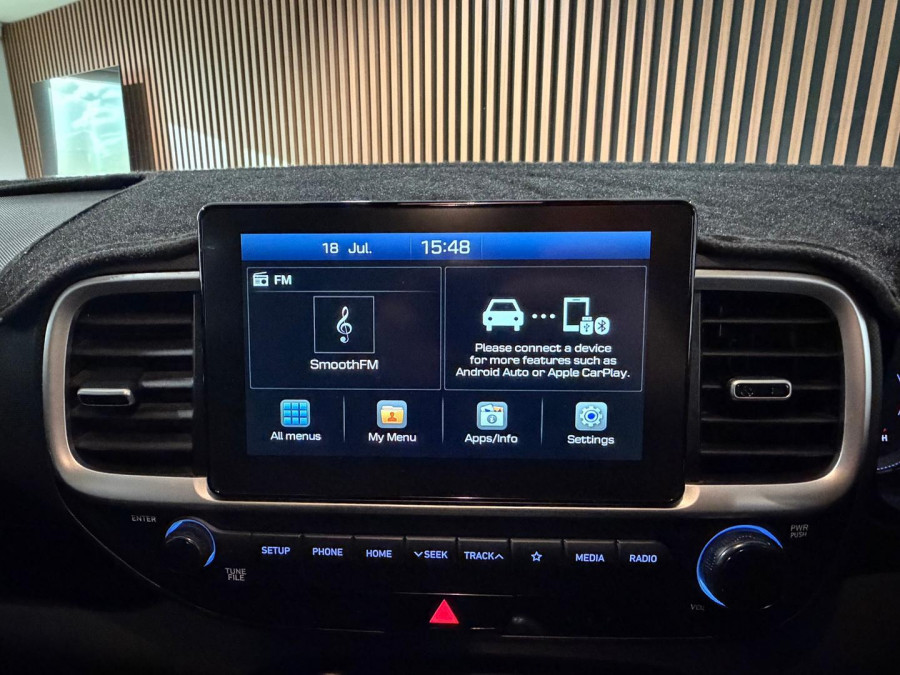 2020 Hyundai Venue QX Active SUV Image 16
