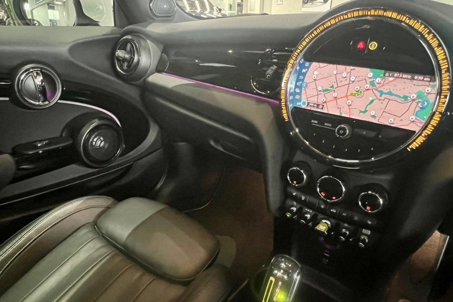 2021 MINI Cooper F56 LCI-2 Cooper SE MINI Yours Hatch