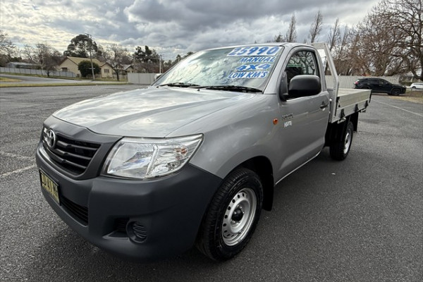 2015 MY14 Toyota HiLux WorkMate Single Cab Chassis Image 7