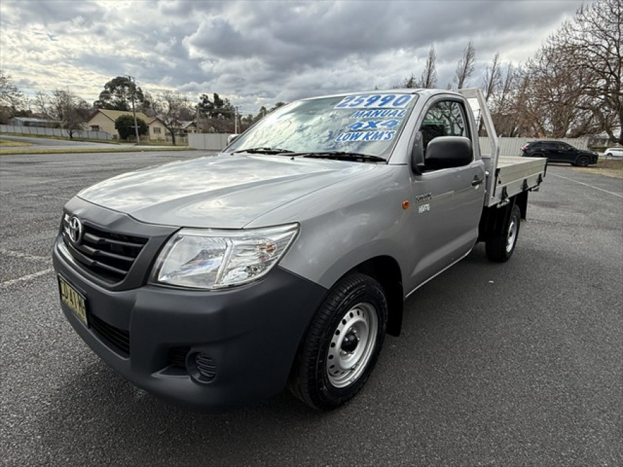 2015 MY14 Toyota HiLux WorkMate Single Cab Chassis Image 7