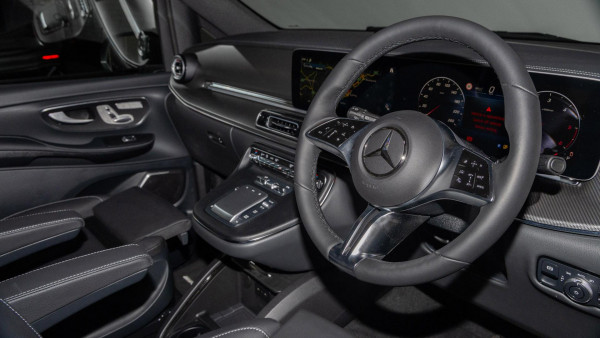 2025 Mercedes-Benz V-Class 447 V300 AMG People Mover image 7