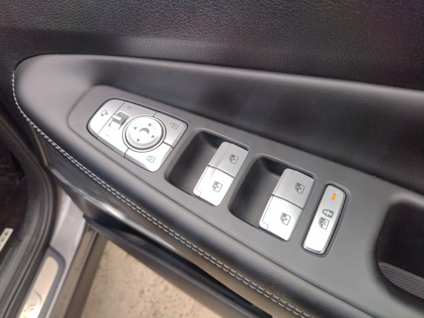 2023 Hyundai Santa Fe TM.V4 Highlander SUV image 22