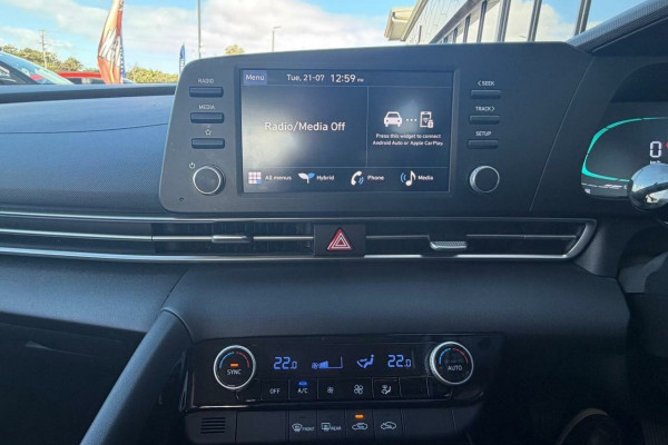 2024 MY25 Hyundai i30 CN7.V2 Elite Hybrid Sedan Image 17