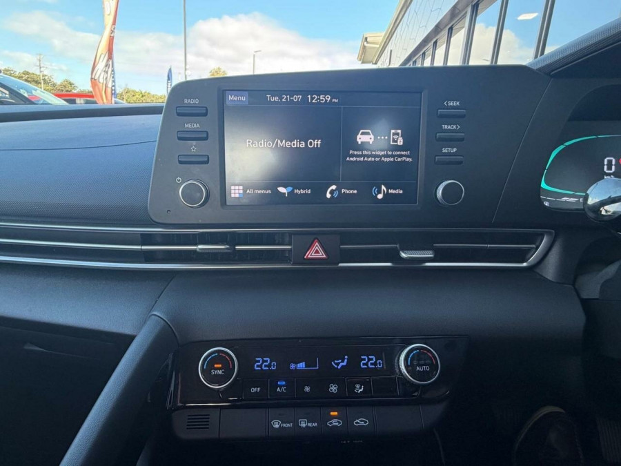 2024 MY25 Hyundai i30 CN7.V2 Elite Hybrid Sedan Image 17