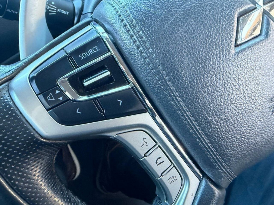 2018 MY19 Mitsubishi Pajero Sport QE GLS SUV Image 20