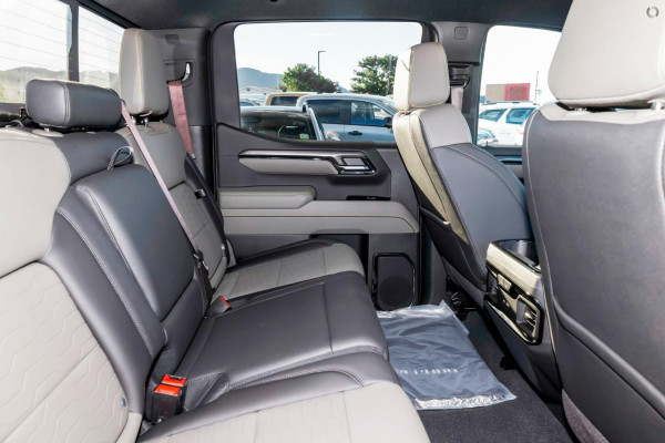 2026 Chevrolet Silverado T1 1500 ZR2 W/Tech Pack Ute Image 8