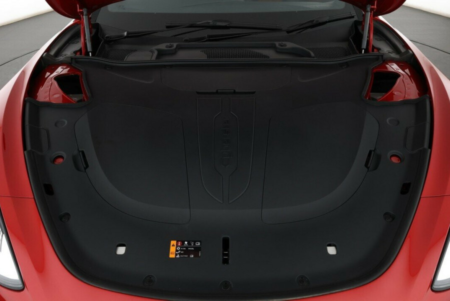 2024 MY24.5 MG Cyberster EC32  Convertible Image 6