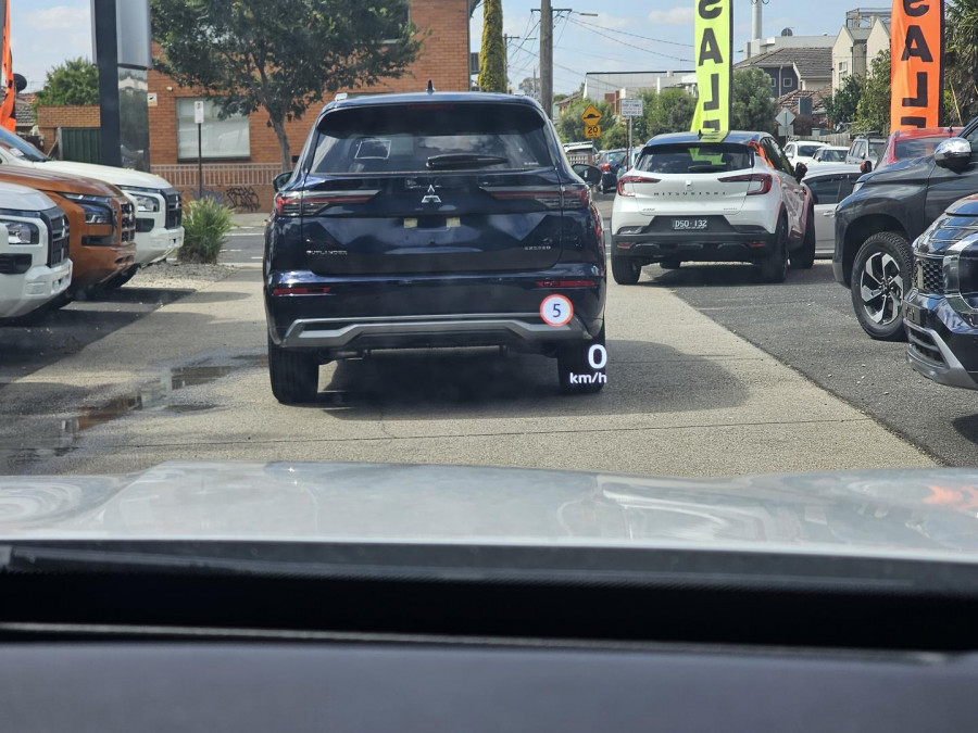 2025 Mitsubishi Outlander ZM Exceed SUV Image 23