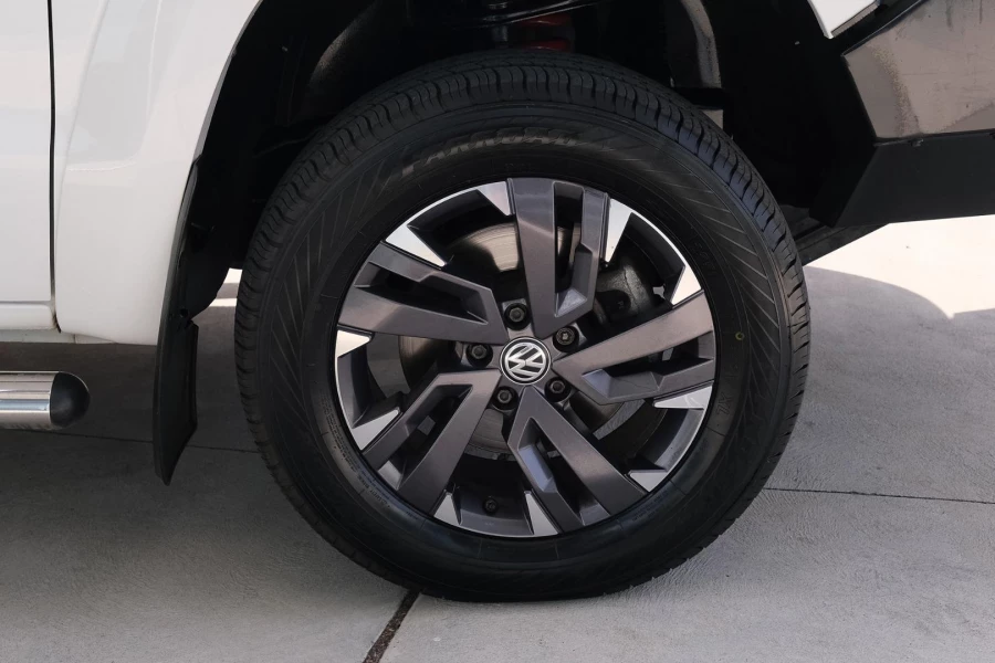 2020 Volkswagen Amarok 2H TDI580 Highline Black Ute Image 5