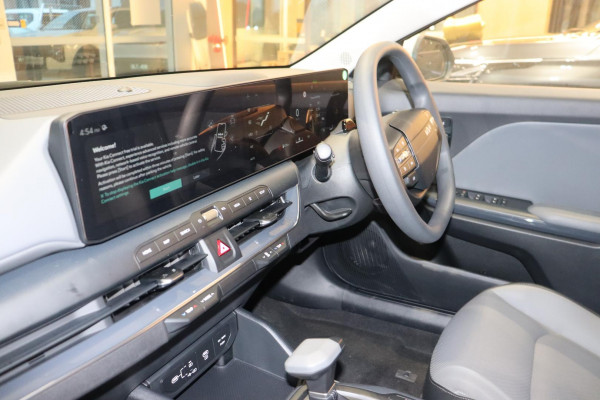 2025 MY26 Kia K4 CL4m Sport+ Hatch Image 15