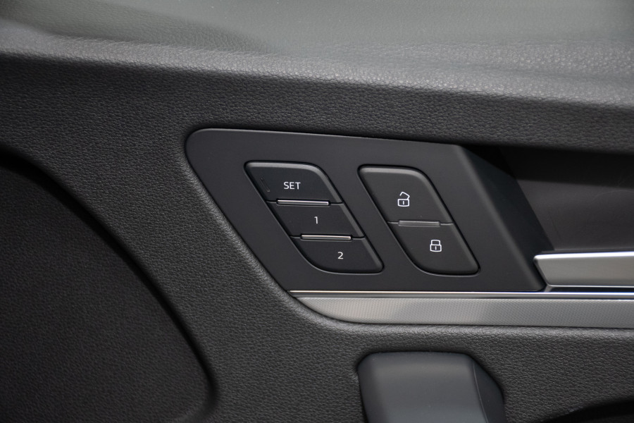 2020 Audi Q5 FY 45 TFSI sport SUV Image 13