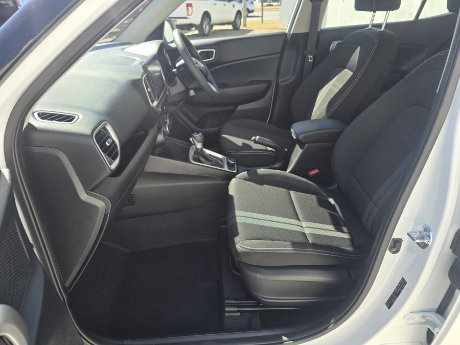 2025 Hyundai Venue QX.V5  SUV Image 9