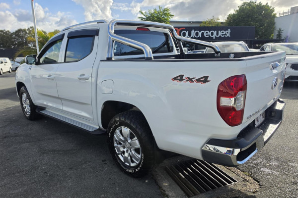 2018 LDV T60 SK8C PRO Ute Image 9