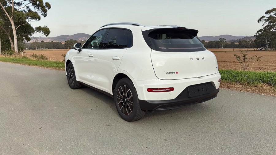 2026 GWM Ora EC15S Lux Wagon Image 4
