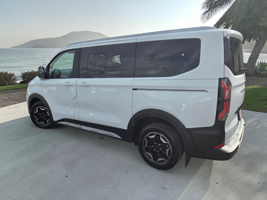 2024 MY24.5 Ford Tourneo AV Active People Mover Image 5