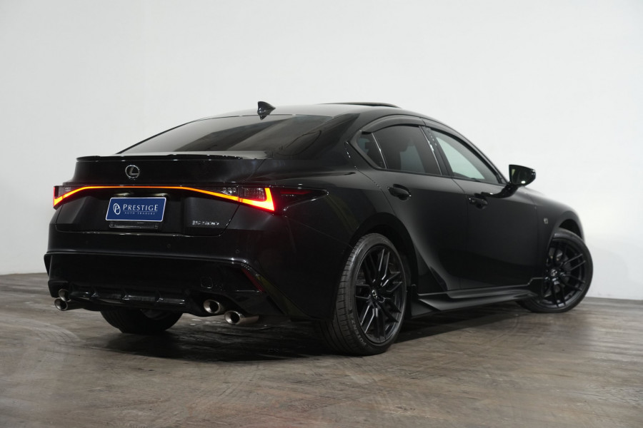 2022 Lexus Is500 F Sport Sedan Image 7