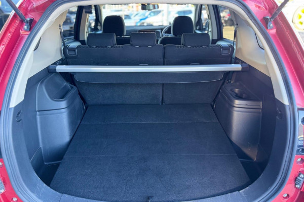 2015 MY16 Mitsubishi Outlander ZK XLS SUV Image 17