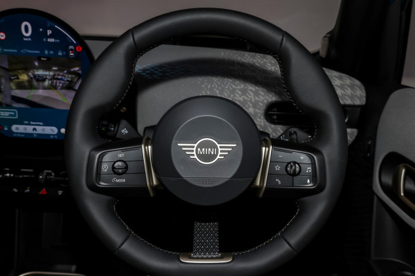 2025 MINI Cooper F65 C Favoured Hatch image 10