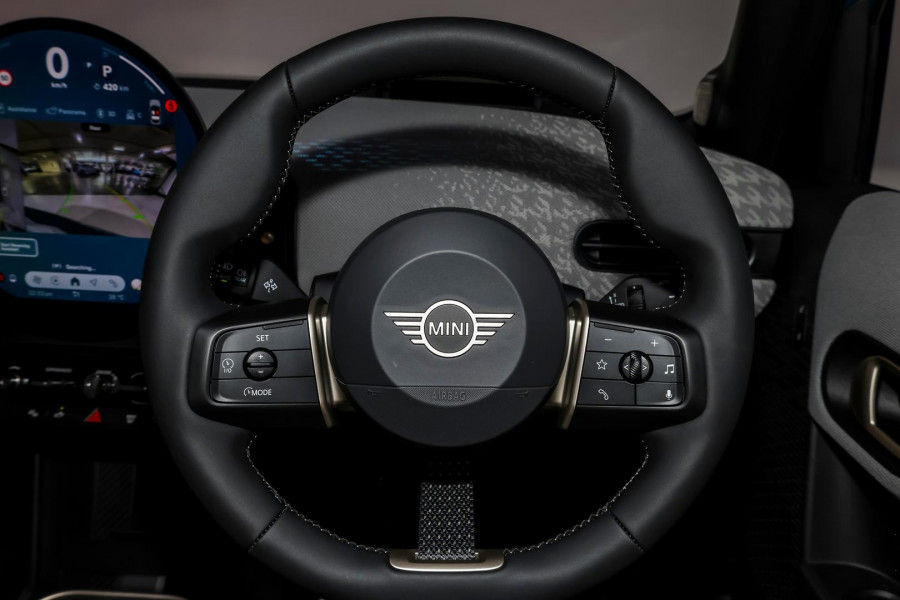 2025 MINI Cooper F65 C Favoured Hatch