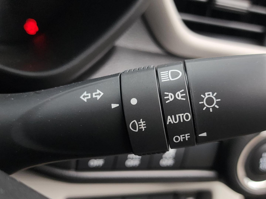 2026 Suzuki Swift UZ Hybrid Hatch Image 25