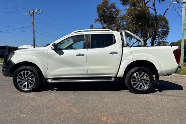 2019 Nissan Navara D23 Series 3 ST-X King Cab Pickup Image 10