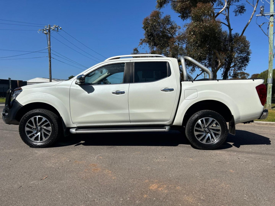 2019 Nissan Navara D23 Series 3 ST-X King Cab Pickup Image 10