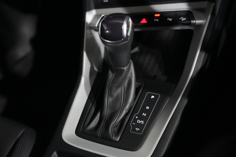2025 Audi Q3 F3 35 TFSI S line Edition SUV Image 18