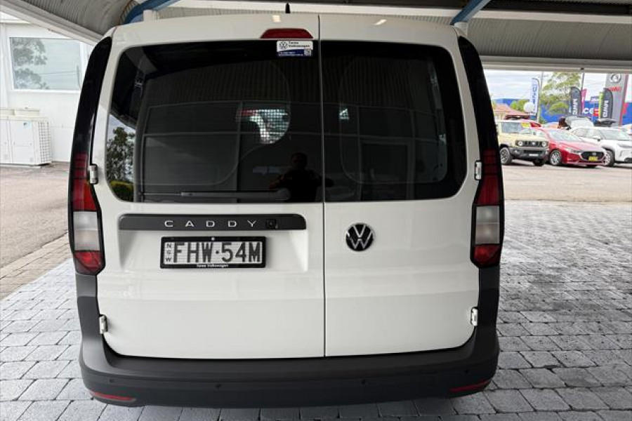 2024 Volkswagen Caddy 5 SWB Van Image 7