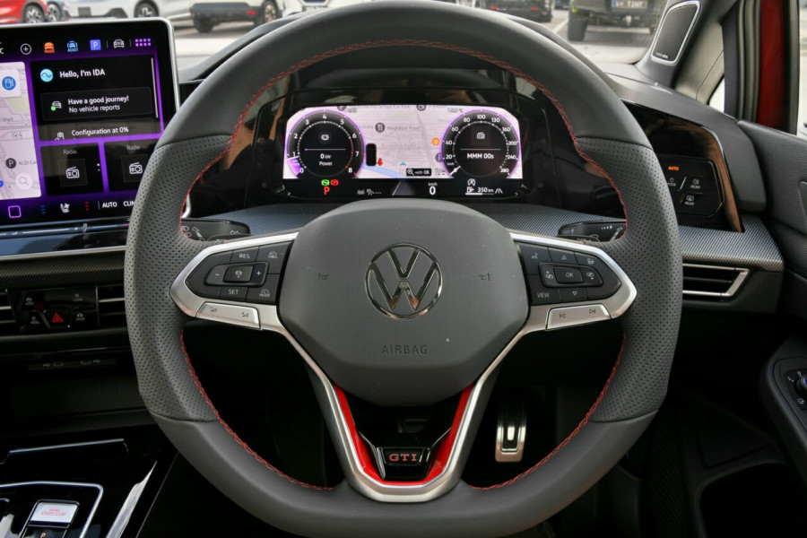 2025 Volkswagen Golf 8.5 GTI Hatch Image 8
