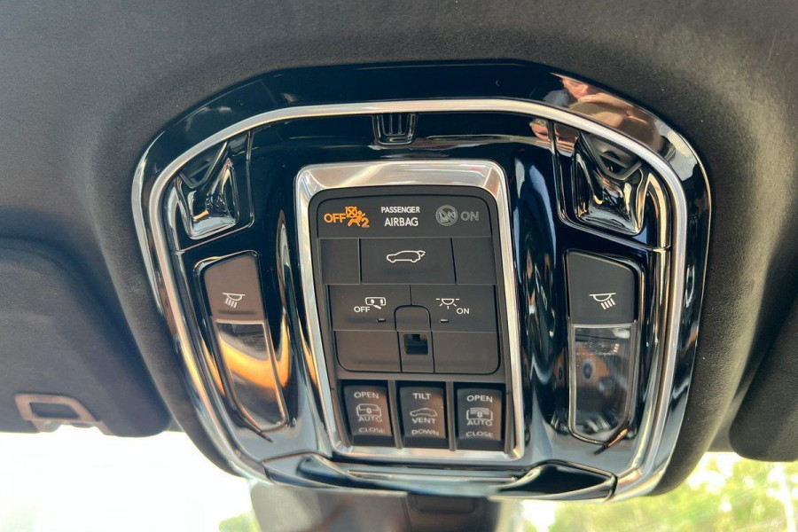 2022 MY23 Jeep Grand Cherokee WL Summit Reserve 4xe SUV Image 33