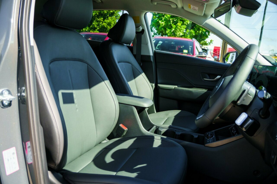 2025 Hyundai KONA SX2.V2 Premium SUV Image 17