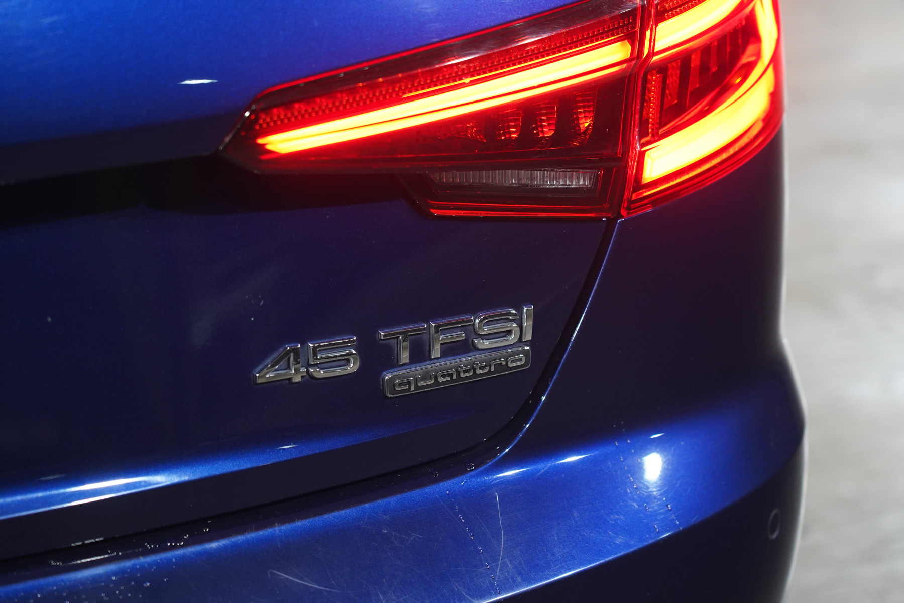 2020 Audi A4 45 Tfsi Quattro S Tronic Sport Sedan Image 10