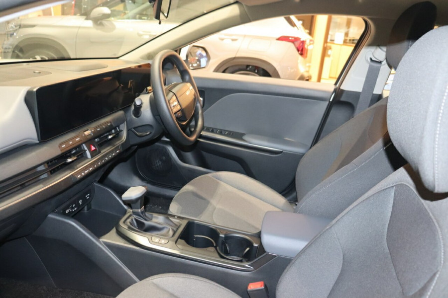 2025 Kia K4 CL4m S Sedan Image 16