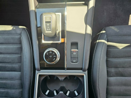 2024 Mitsubishi Outlander ZM Aspire SUV image 29