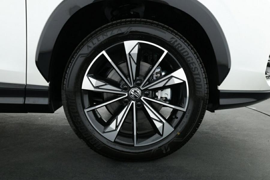 2025 MG HS AS33 Essence SUV Image 22
