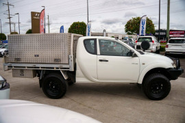 2014 MY15 Mitsubishi Triton MN GLX Cab Chassis