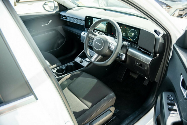 2026 Hyundai KONA SX2.V2  Electric SUV Image 16