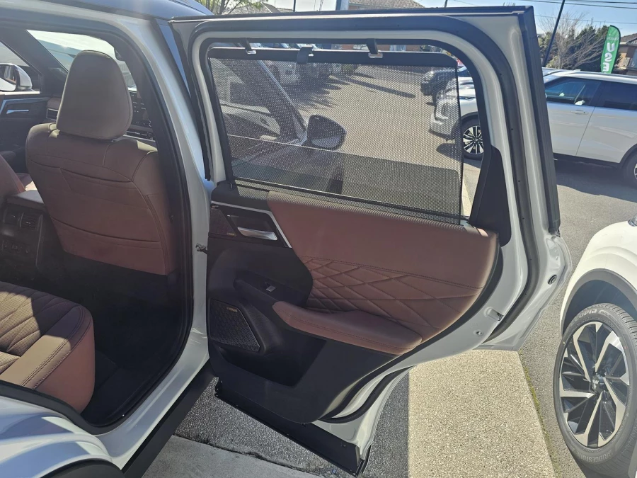2025 Mitsubishi Outlander ZM Exceed Tourer SUV Image 20