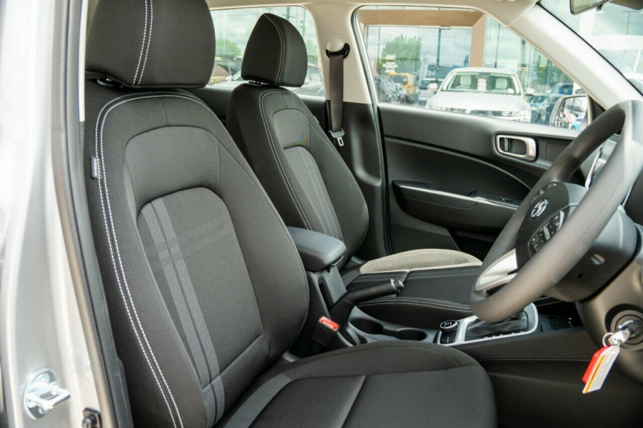2025 Hyundai Venue QX.V5  SUV Image 17