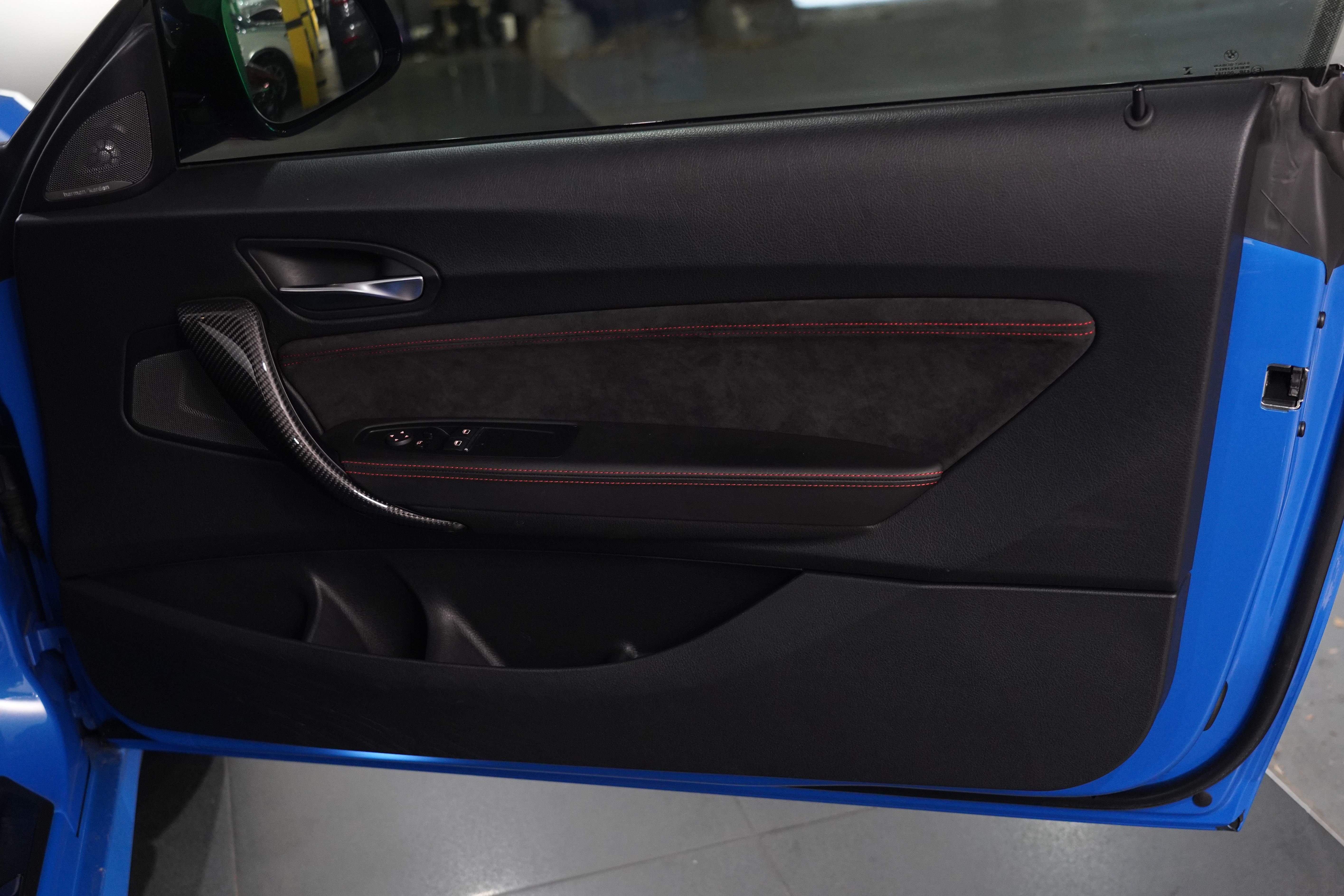 2020 BMW M2 Cs Coupe Image 39