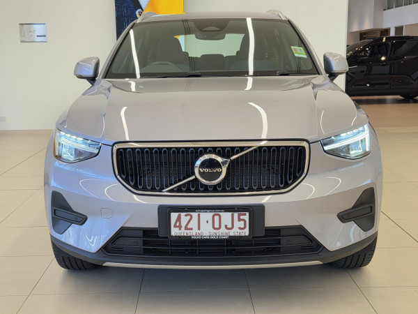 2025 MY26 Volvo XC40 XZ Plus B4 SUV image 4