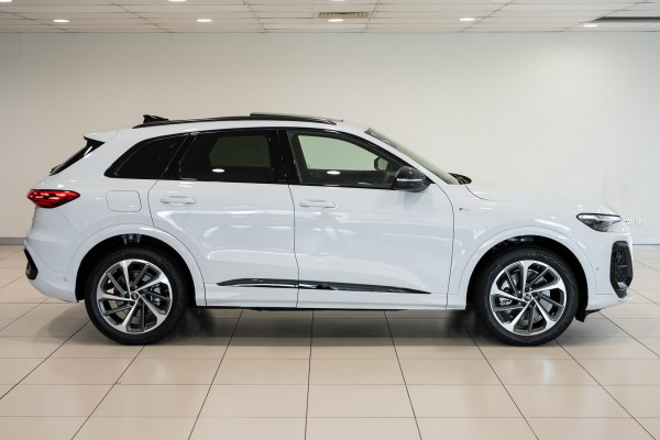 2025 Audi Q5 GU TDI 150kW Sport SUV image 3