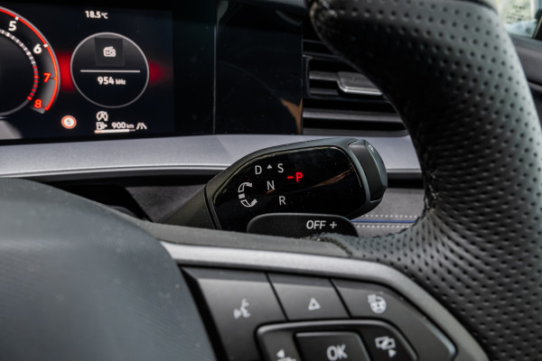 2025 Volkswagen Tayron R4 195TSI R-Line SUV Image 18
