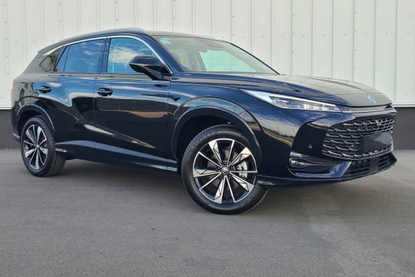 2025 MG HS Essence SUV
