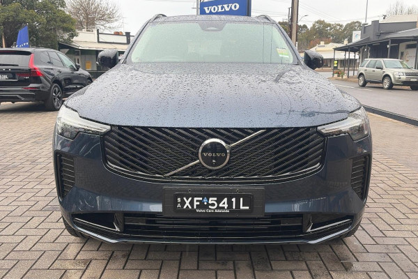 2025 MY26 Volvo XC90 L Series Plus T8 Plug-in Hybrid Dark SUV Image 2