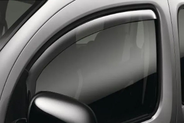 Air deflectors for front window