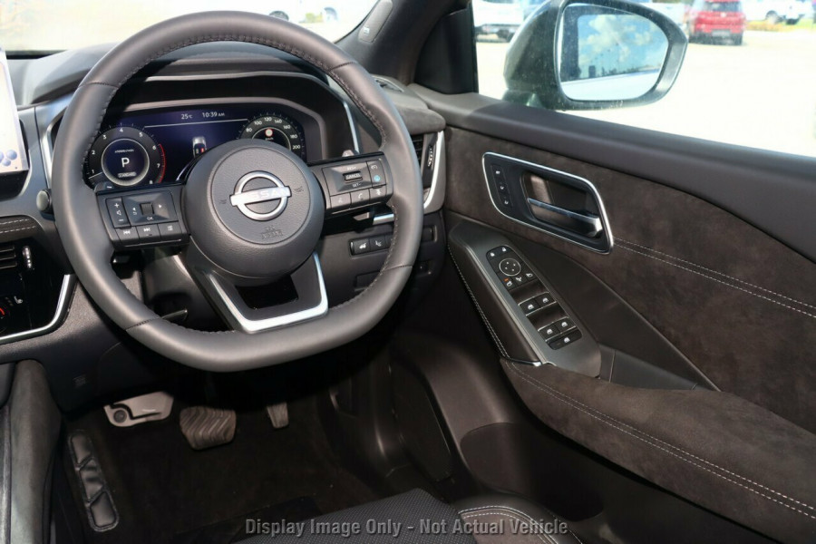 2025 Nissan QASHQAI J12 Ti-L SUV Image 7