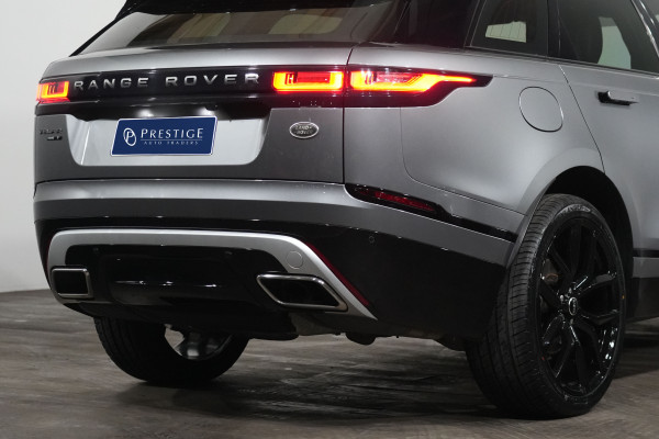 2017 Land Rover Range Rover Velar L560 D300 R-Dynamic S SUV image 8