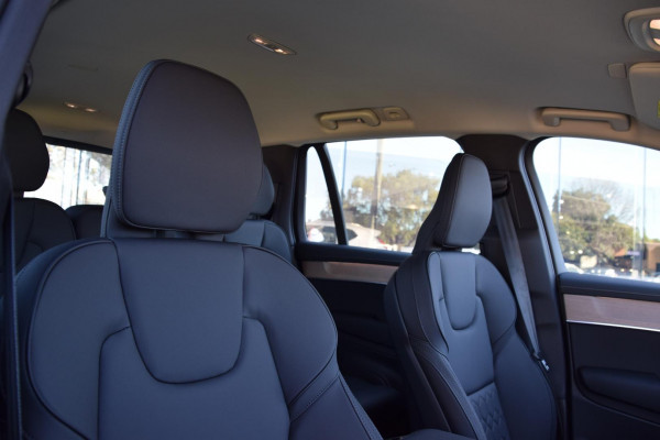 2026 Volvo XC90 L Series Plus B5 Bright SUV Image 20